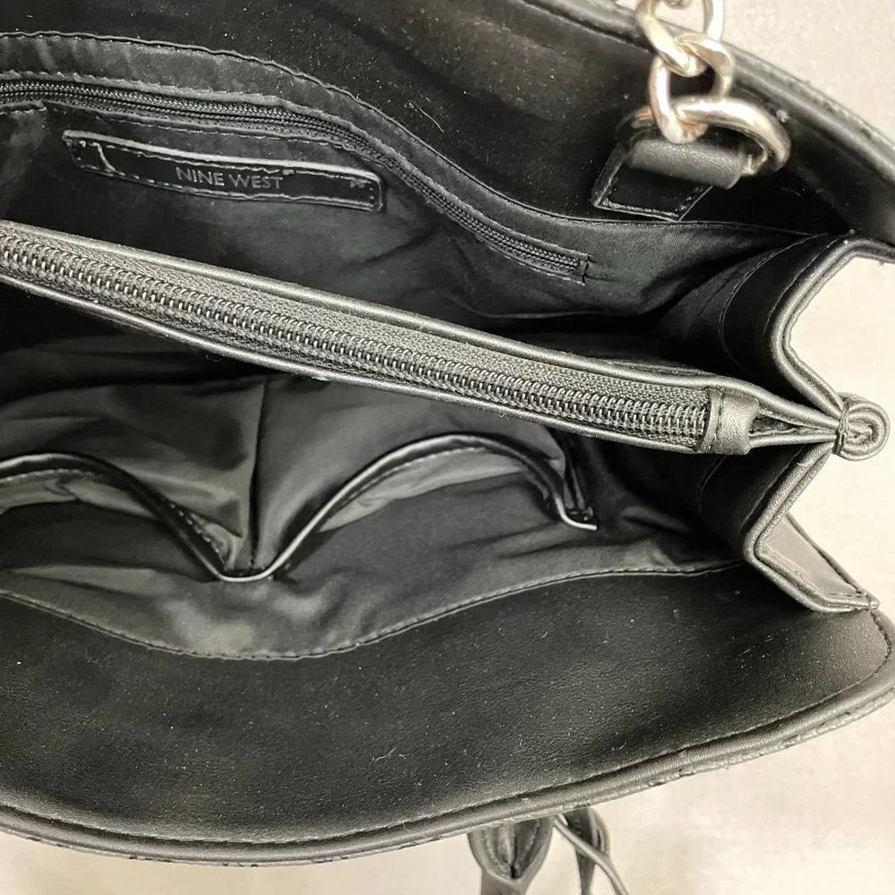 Nine West Handbag / Purse - Chain Strap Black Flat Bottom Bag‎